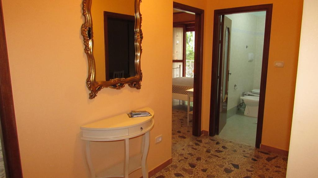 Villa Claudianna Bed & Bike Paestum Exterior photo